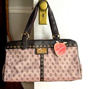 Never used but have had for a while Apple Bottoms shoulder bag/purse